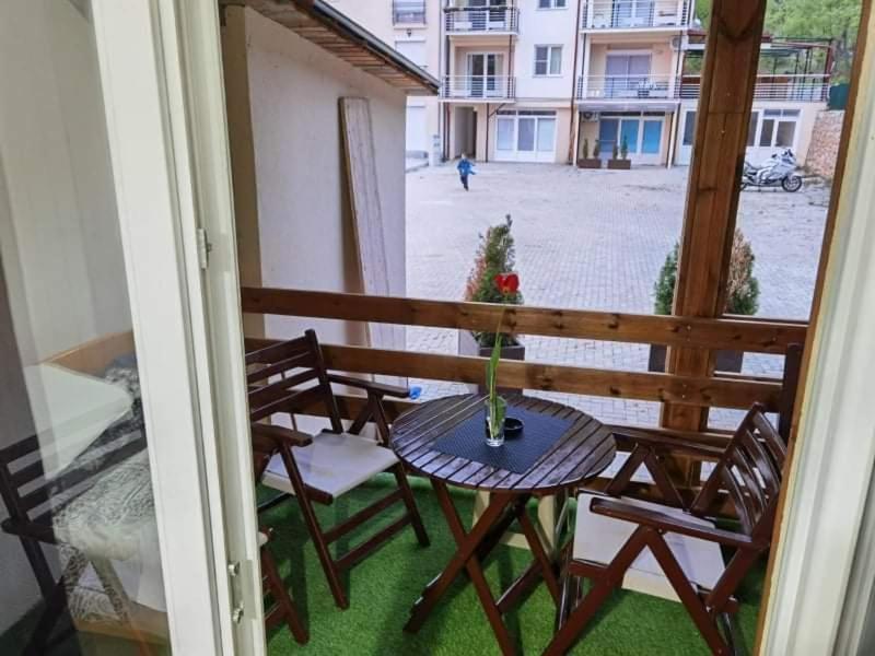 Vera Apartments أوهغيد المظهر الخارجي الصورة