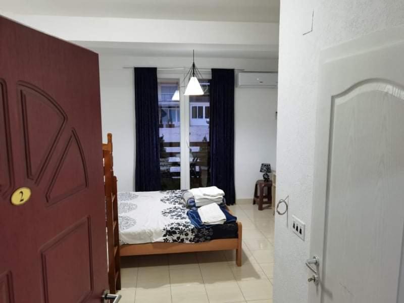 Vera Apartments أوهغيد المظهر الخارجي الصورة