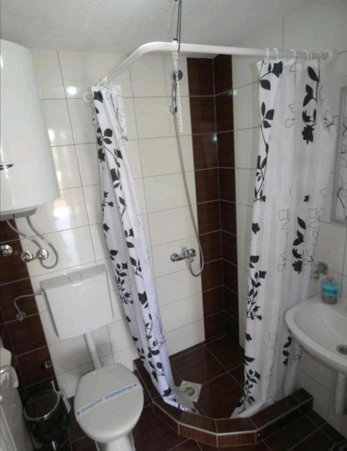 Vera Apartments أوهغيد المظهر الخارجي الصورة